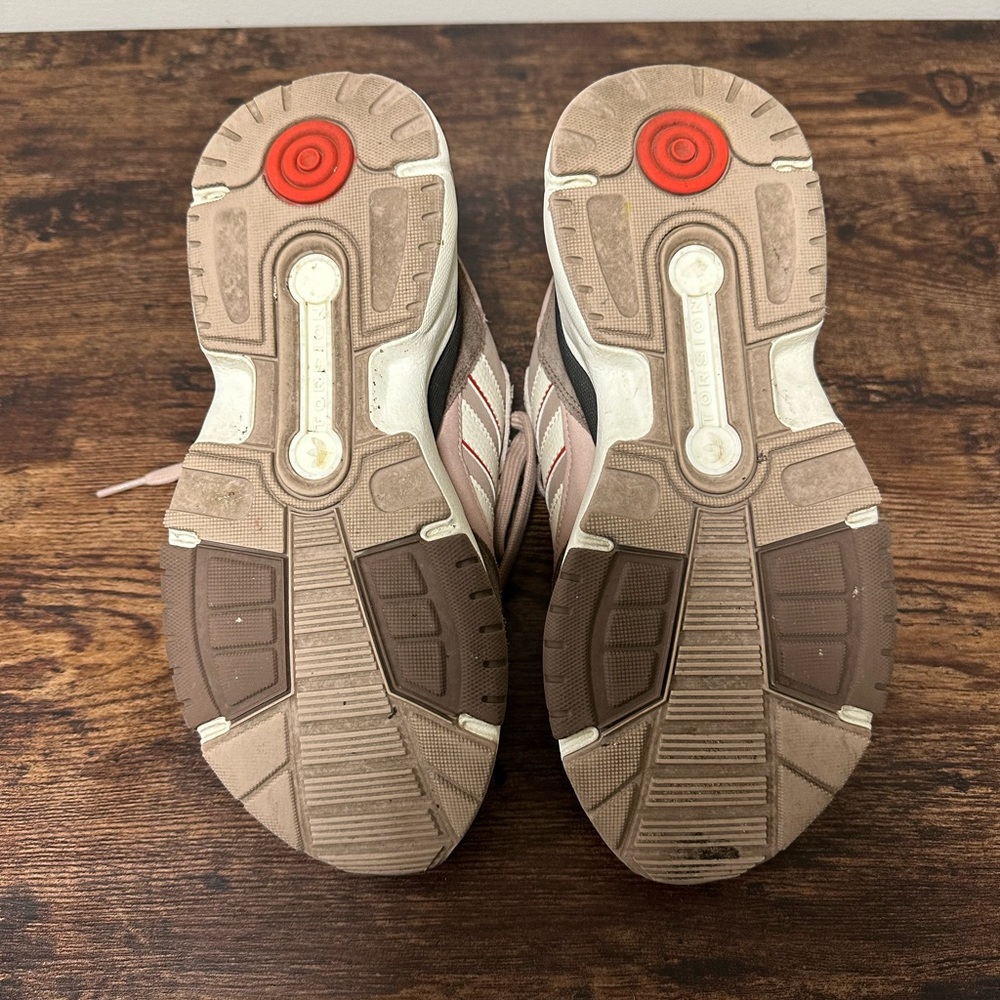 Adidas Retropy F90 - Picture 5 of 6
